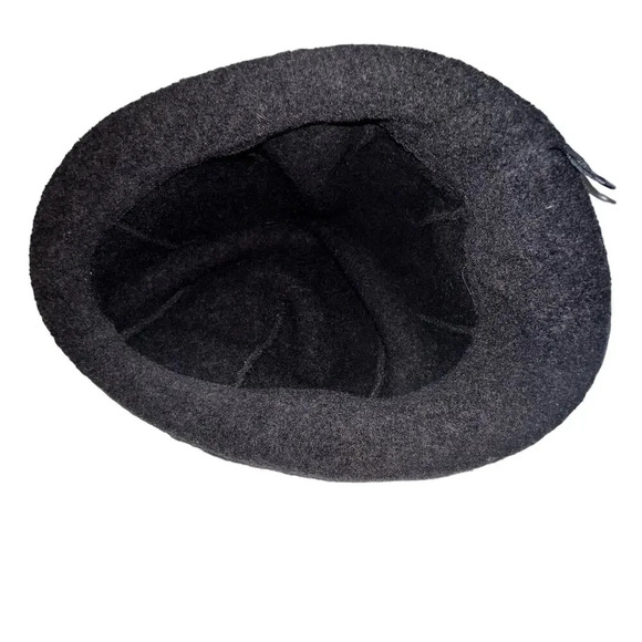 Turtle Fur, charcoal gray seemed cuffed cloak hat 23” circ warm stretchy thick - Picture 5 of 7